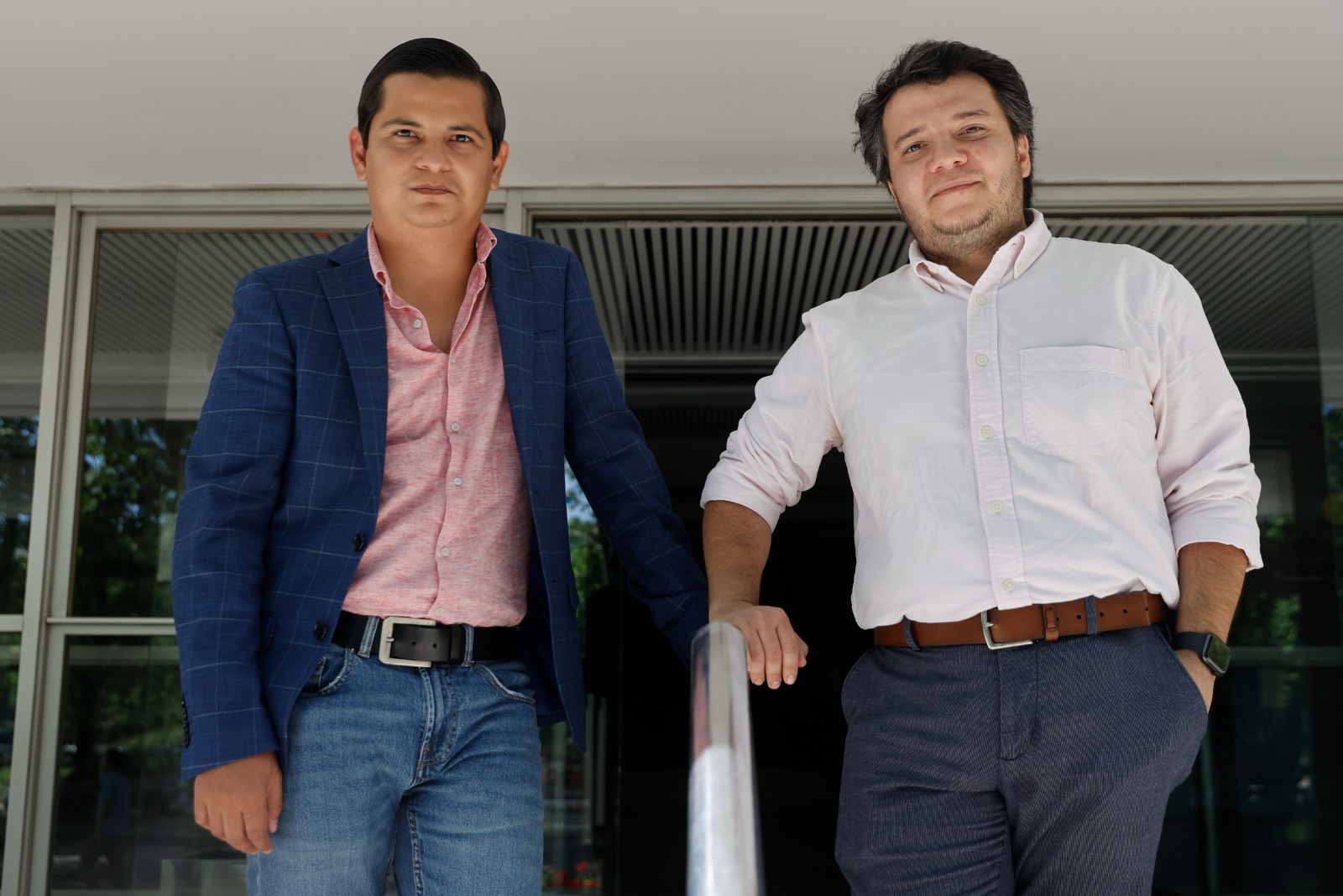 Divergentes co-founders Carlos Herrera (left) and Wilfredo Miranda. 