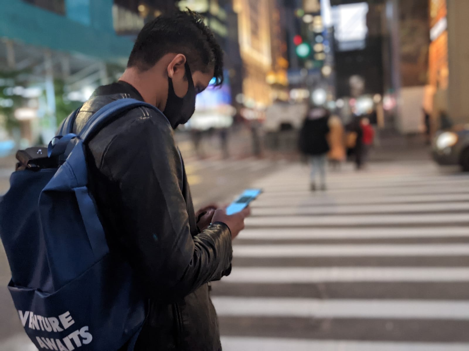 Tanveer files a 2020 US presidential elections update on his cell phone from New York