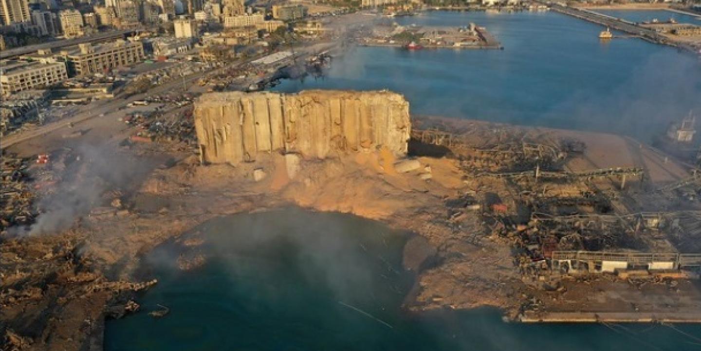 مرفأ بيروت بعد الإنفجار