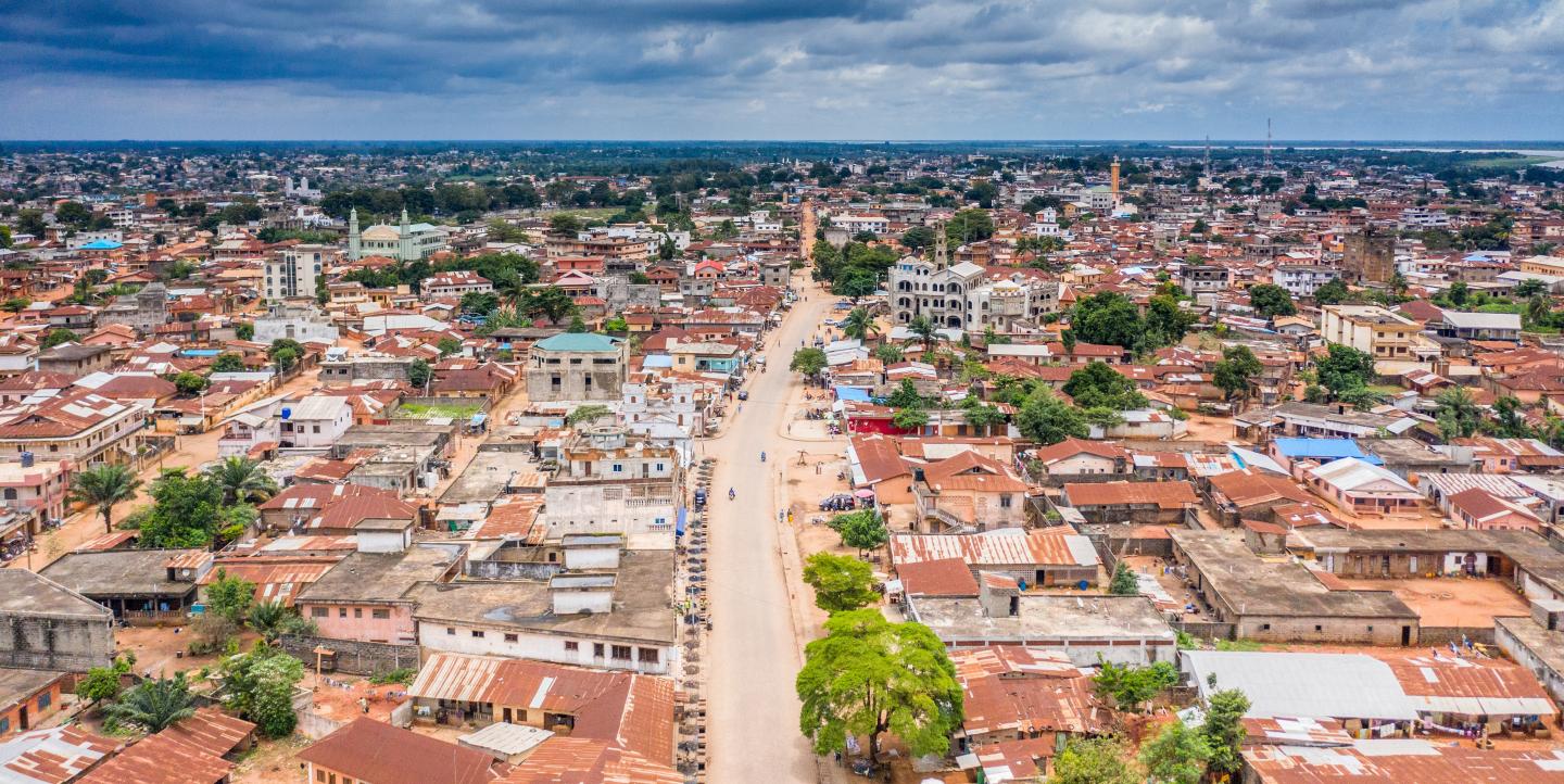 Une vue aérienne de Porto-Novo, la capitale du Bénin. 