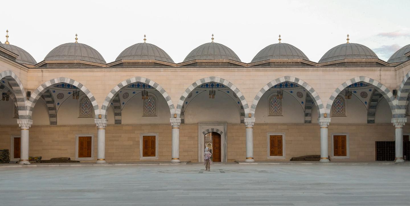Здания в Бишкеке, Кыргызстан