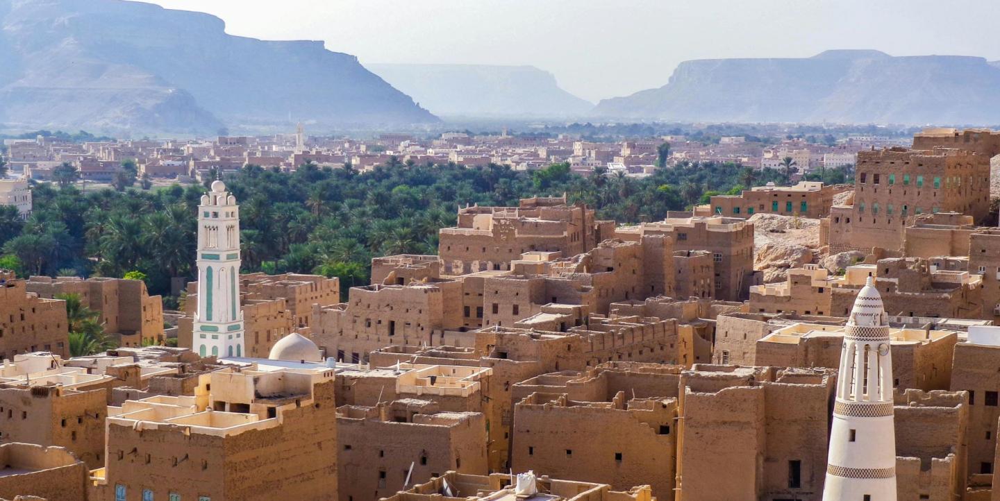 الصورة للمدينة القديمة في اليمن