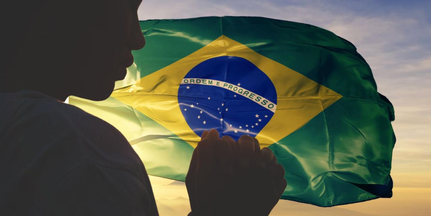 Brazil pray