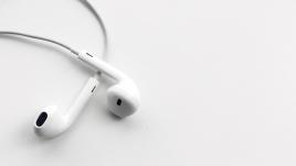 Apple headphones