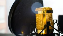 Microphone