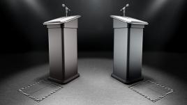 Microfone debate dois candidatos