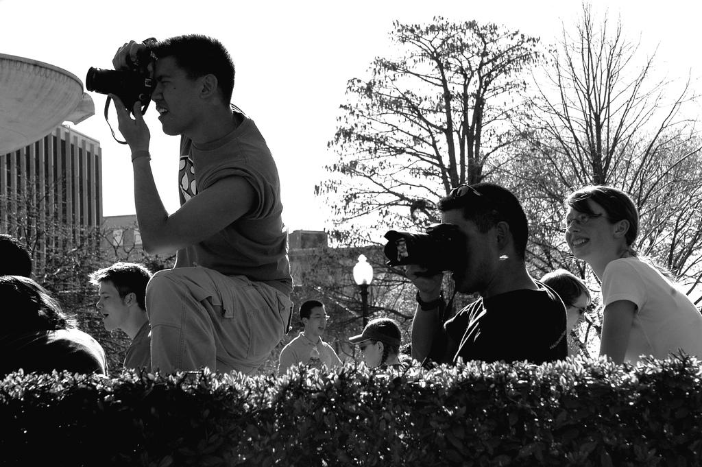PHOTO JOURNALISM gettyimages フォトジャーナリズム Photojournalists experiment with 'live' journalism